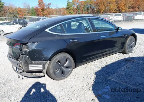 2018 Tesla Model 3 Long Range/Mid Range из США, поврежденный, VIN 5YJ3E1EA9JF152769